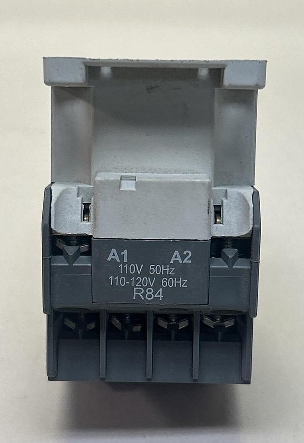 Used ABB,A12-30-10,CONTACTOR 110-120V COIL