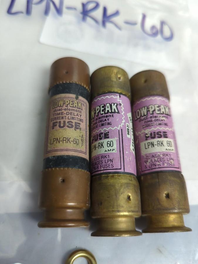 Used COOPER BUSSMANN,LPN-RK-60,LOW-PEAK 60 AMP FUSE LOT OF 3 PRE-OWNED