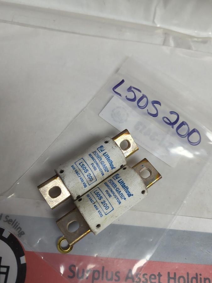 Used LITTELFUSE,L50S-200,SEMICONDUCTOR 200 AMP FUSE LOT OF 2 PRE-OWNED