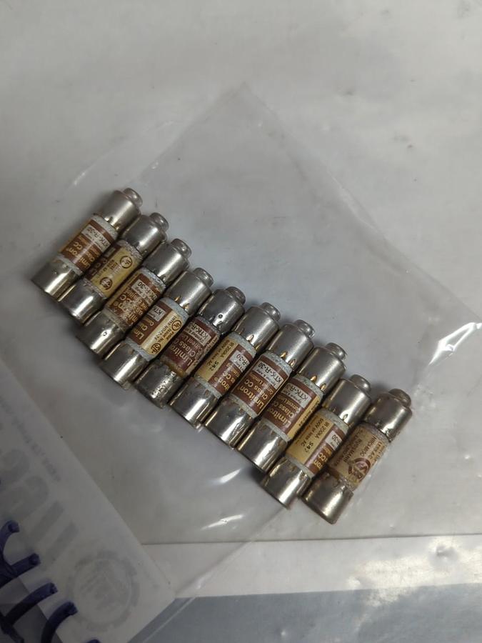 Used COOPER BUSSMANN,KTK-R-30,LIMITRON 30 AMP FUSE LOT OF 10 PRE-OWNED