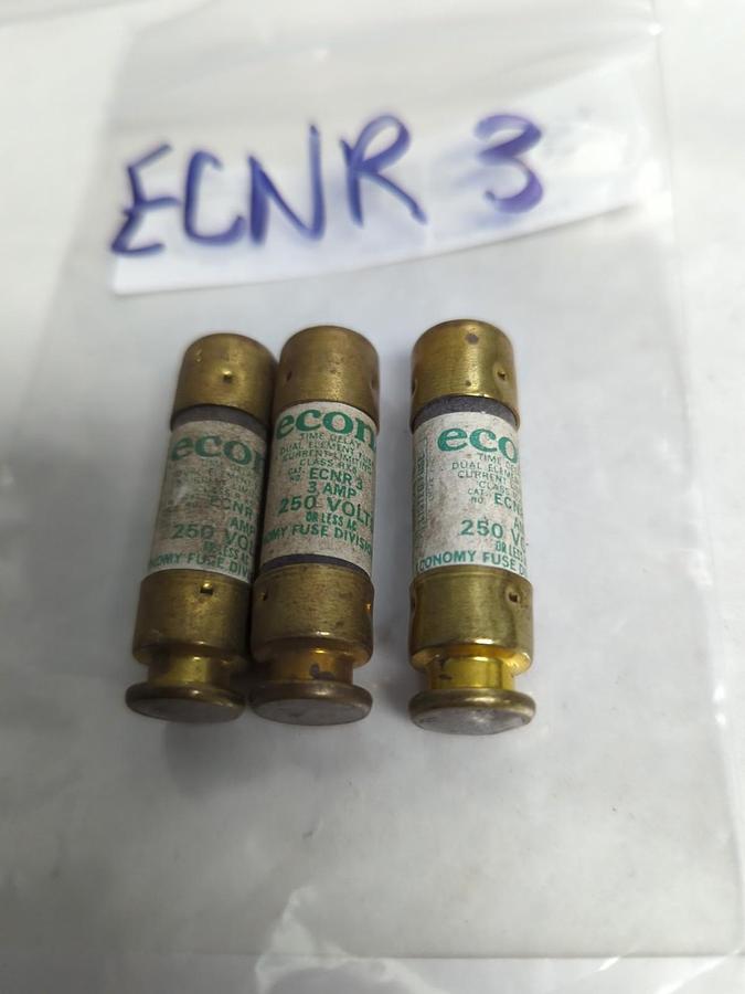 Used ECON,ECNR-3,TIME-DELAY 3 AMP FUSE LOT OF 3 PRE-OWNED