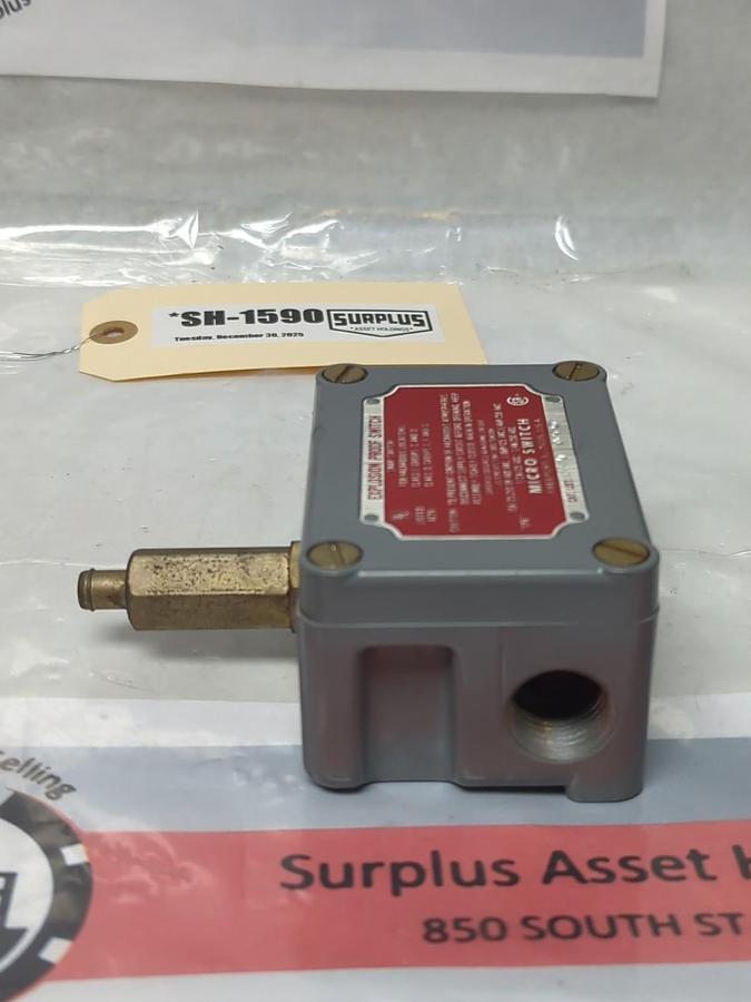 Used MICRO SWITCH,EX-Q,EXPLOSION PROOF SWITCH PRE-OWNED