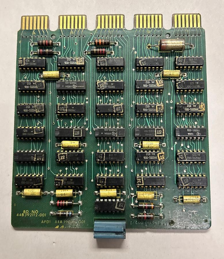 Used GE FANUC,44A390411G01,TYPE APD1 PC BOARD