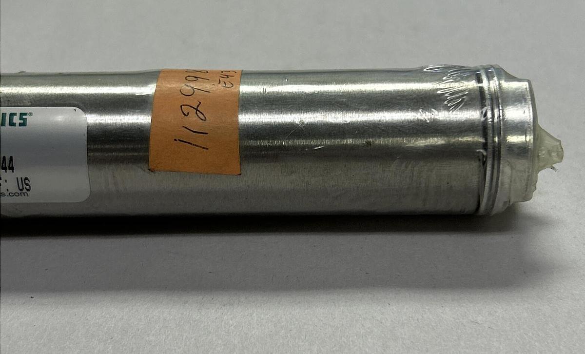 Used NUMATICS,1062D01-03A,PNEUMATIC CYLINDER NEW