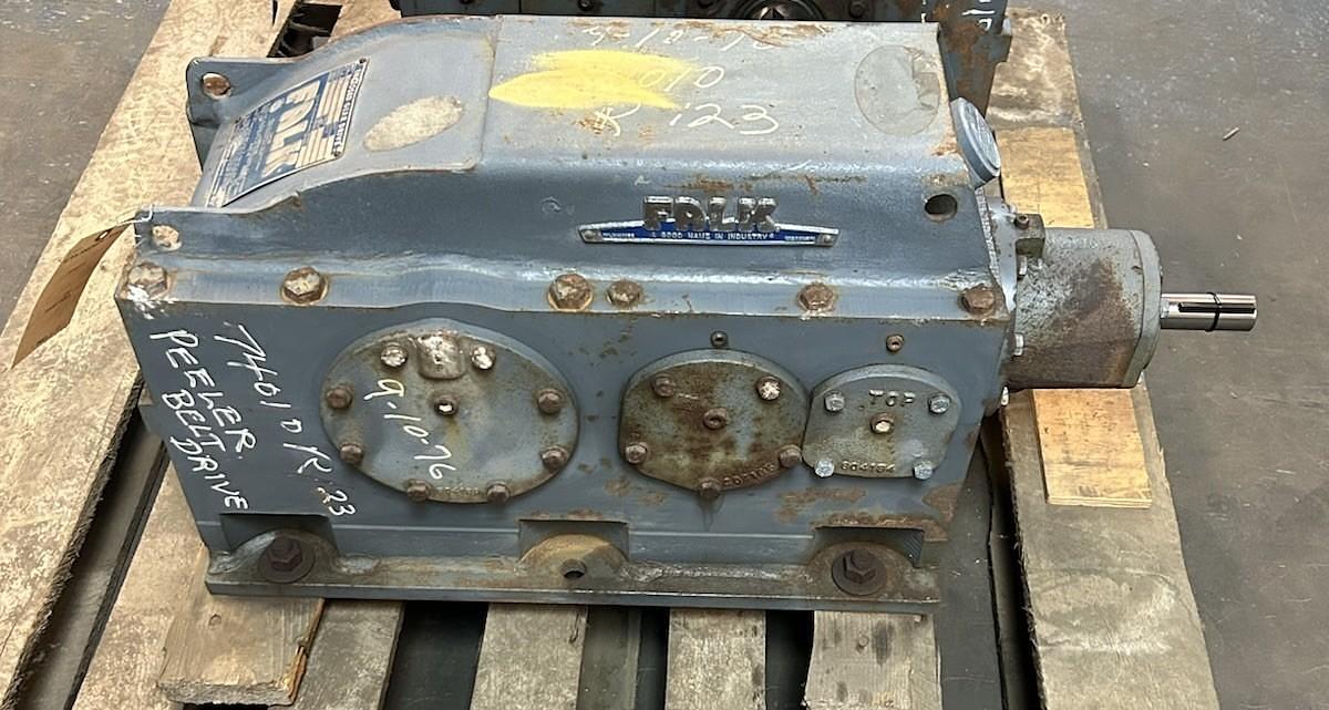 Used FALK,2050YB3-A,RIGHT ANGLE GEAR DRIVE 5HP 850RPM 41.74 RATIO