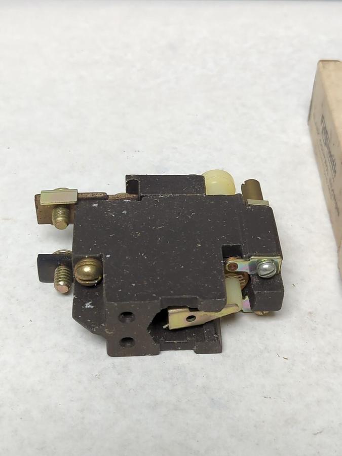 CLARK,7323,OVERLOAD RELAY FOR TYPE S HEATERS 56 AMPS NOS