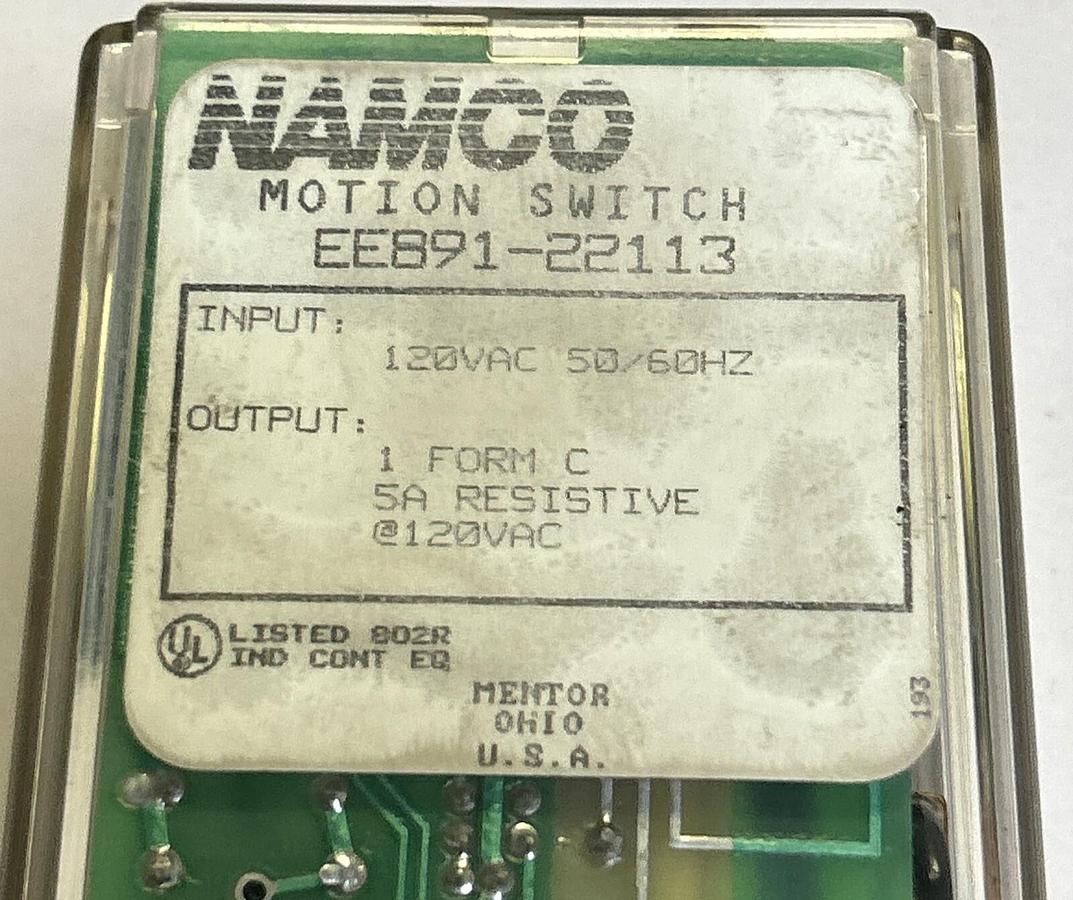 Used NAMCO,EE891-22113,CYLINDICATOR PROXIMITY SENSOR