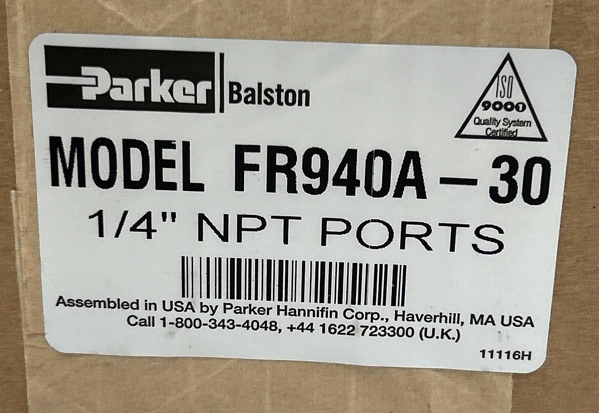 Used PARKER,FR940A-30,FILTER REGULATOR 1/4INCH NPT PORTS NEW