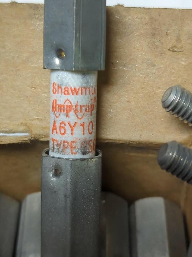 GOULD SHAWMUT,A6Y10,TYPE 2SG AMP-TRAP FUSES..BOX OF 10..NOS