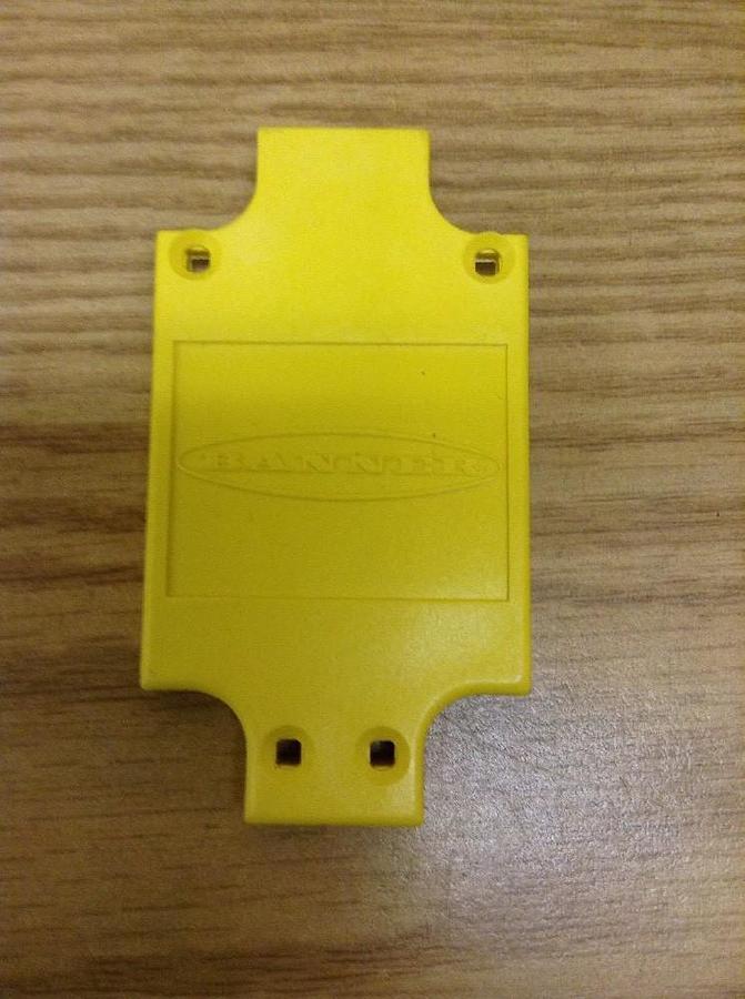 Used Banner,17627 SBF12,Multi-Beam Scanner Block Missing Screws