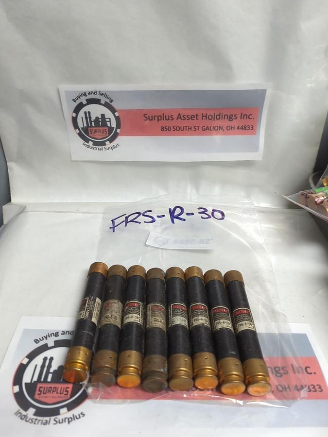 Used COOPER BUSSMANN,FRS-R-30,FUSETRON 30 AMP FUSE LOT OF 8 PRE-OWNED