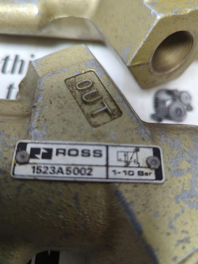 Used ROSS,1523A5002,LOCK-OUT VALVES 1-10 BAR LOT OF 2