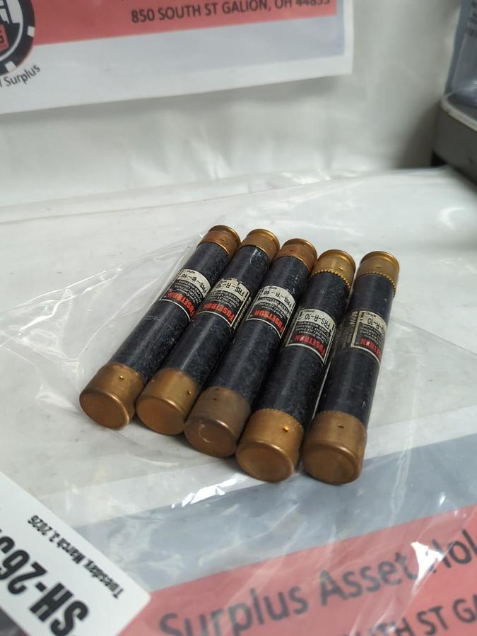Used COOPER BUSSMANN,FRS-R-10,FUSETRON 10 AMP FUSE LOT OF 5 PRE-OWNED