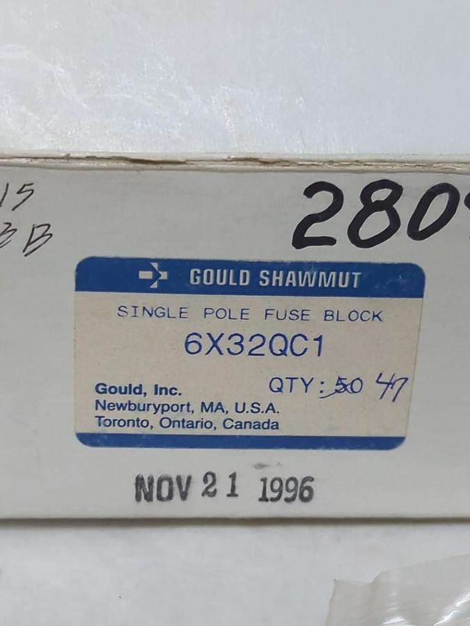 GOULD SHAWMUT,6X32QC1,SINGLE POLE FUSE BLOCK 30A 250V AC LOT OF 47 NOS