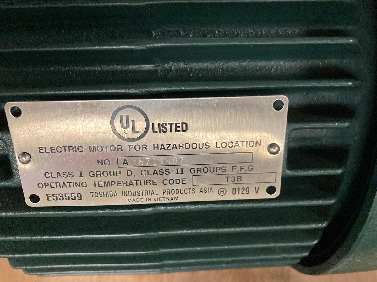 Toshiba,0054XPEA41A-P,5HP Motor  1750 RPM  230/460 Volts Frame 184T