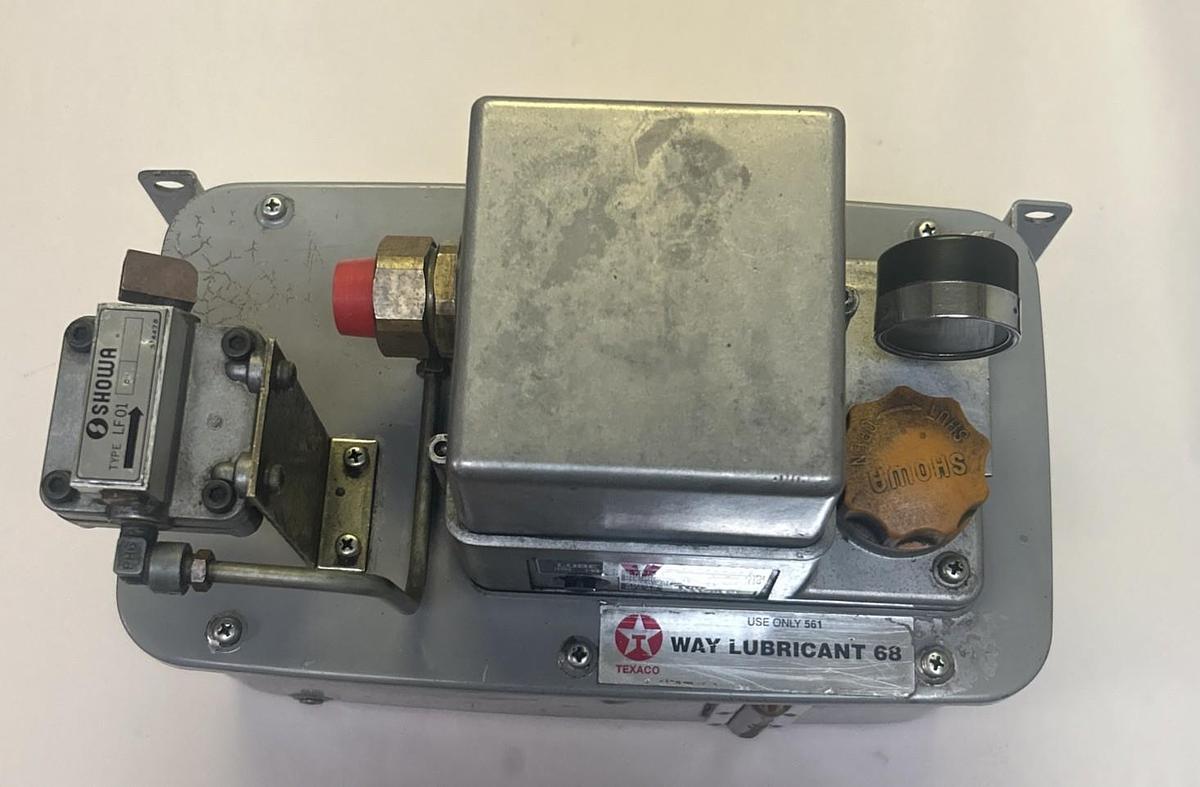 Used SHOWA,LCB46391,LUBRICATOR PUMP