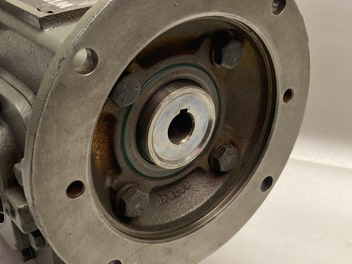 Used Winsmith,924-W8S061XGFT,Speed Reducer Ratio:50 9Hp 1750RPM 0.59 kWa