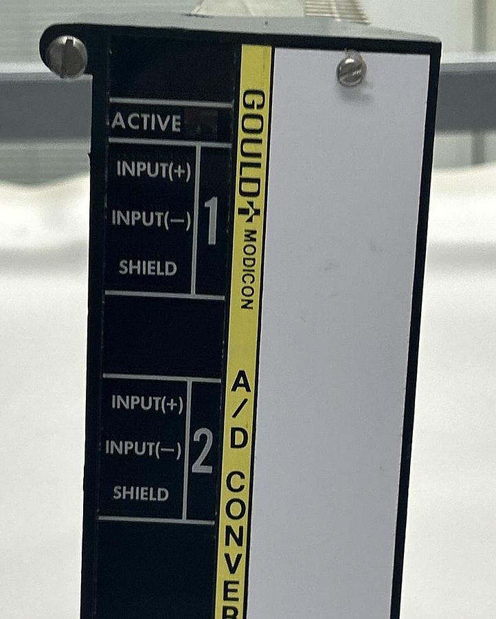 Used MODICON,B243-105,A/D CONVERTER