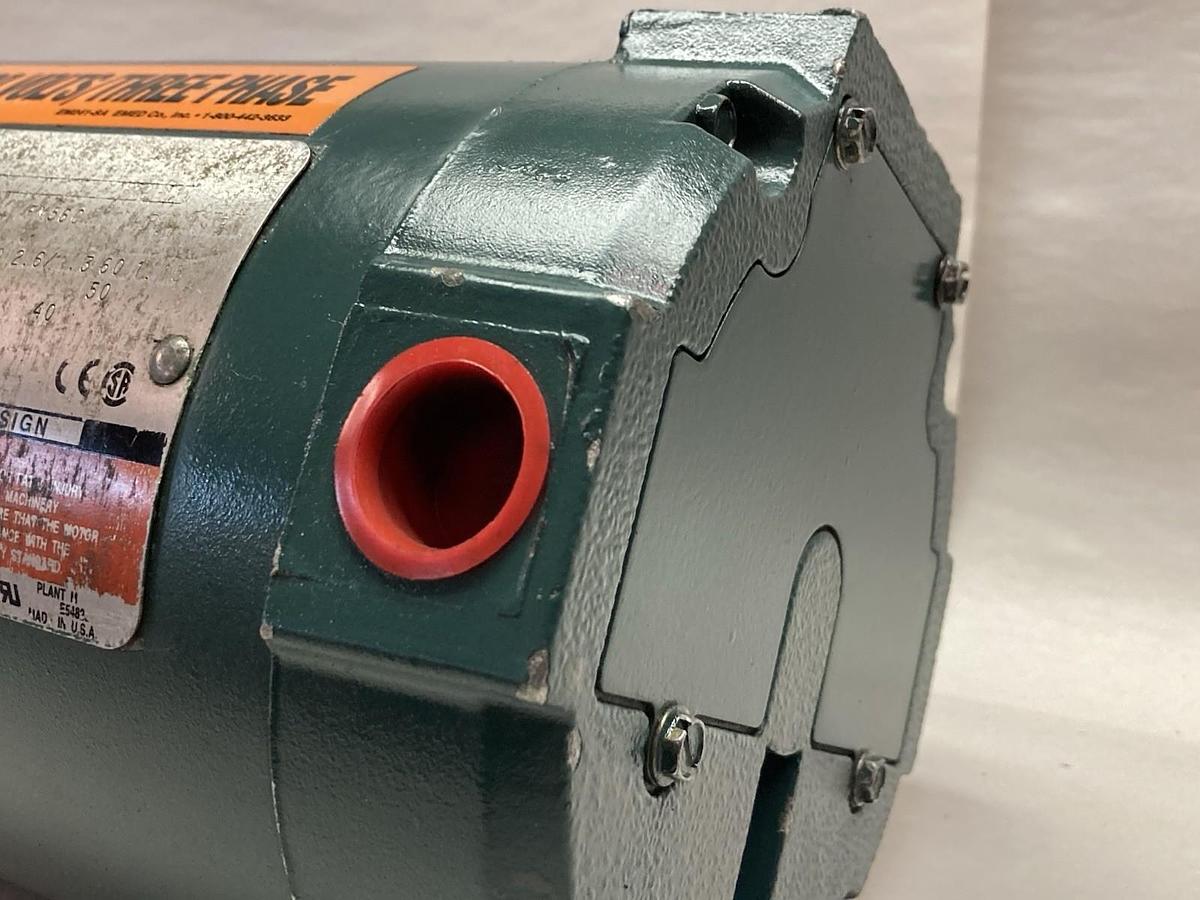 Used Reliance,B77B7200S-AA,3-Phase Electric Motor Blower 3/4 HP 3450/2850RPM 240/480V