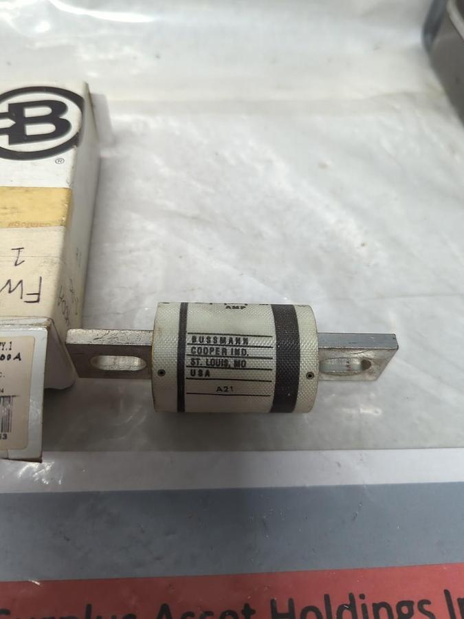 COOPER BUSSMANN,FWH-400A,SEMI-CONDUCTOR 400 AMP FUSE NOS