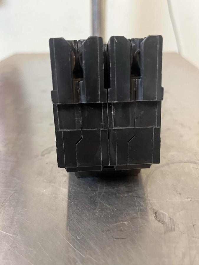 Used GE,THQL2150,CIRCUIT BREAKER 50AMP 2P 120/240V