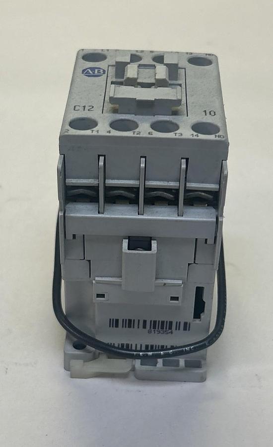 Used ALLEN BRADLEY,100-C12E*10,CONTACTOR 24VDC COIL