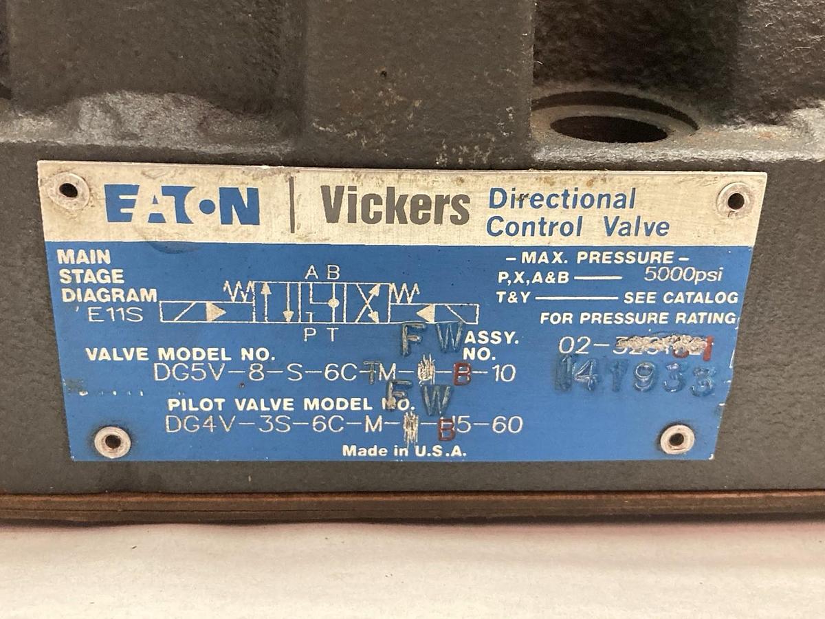 Used Vickers,DC5V-8-S-6C-TM-FW-B-10,Directional Control Valve