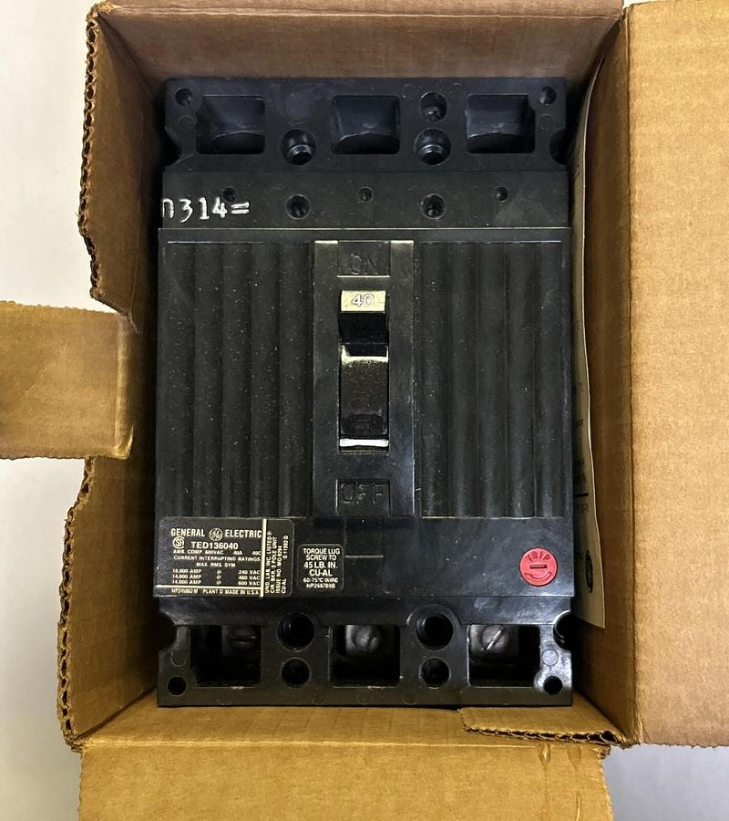 Used GENERAL ELECTRIC,TED136040WL,CIRCUIT BREAKER 40A 600V 3P NEW