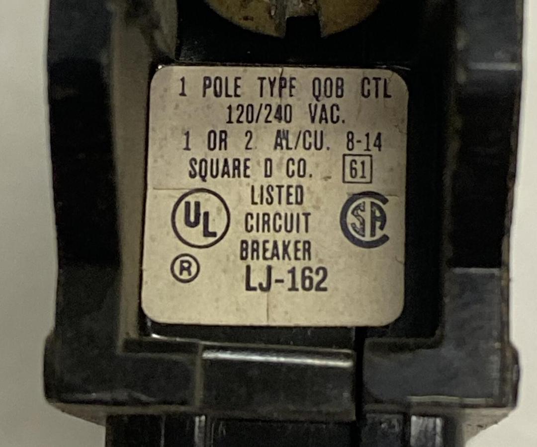 Used SQUARE D,Q0B,CIRCUIT BREAKER 30A 240V 1P LOT OF 4