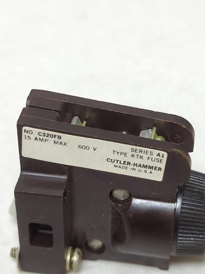 CUTLER-HAMMER,C320FB,FUSE HOLDER FOR KTK TYPE FUSE 15 AMP NOS