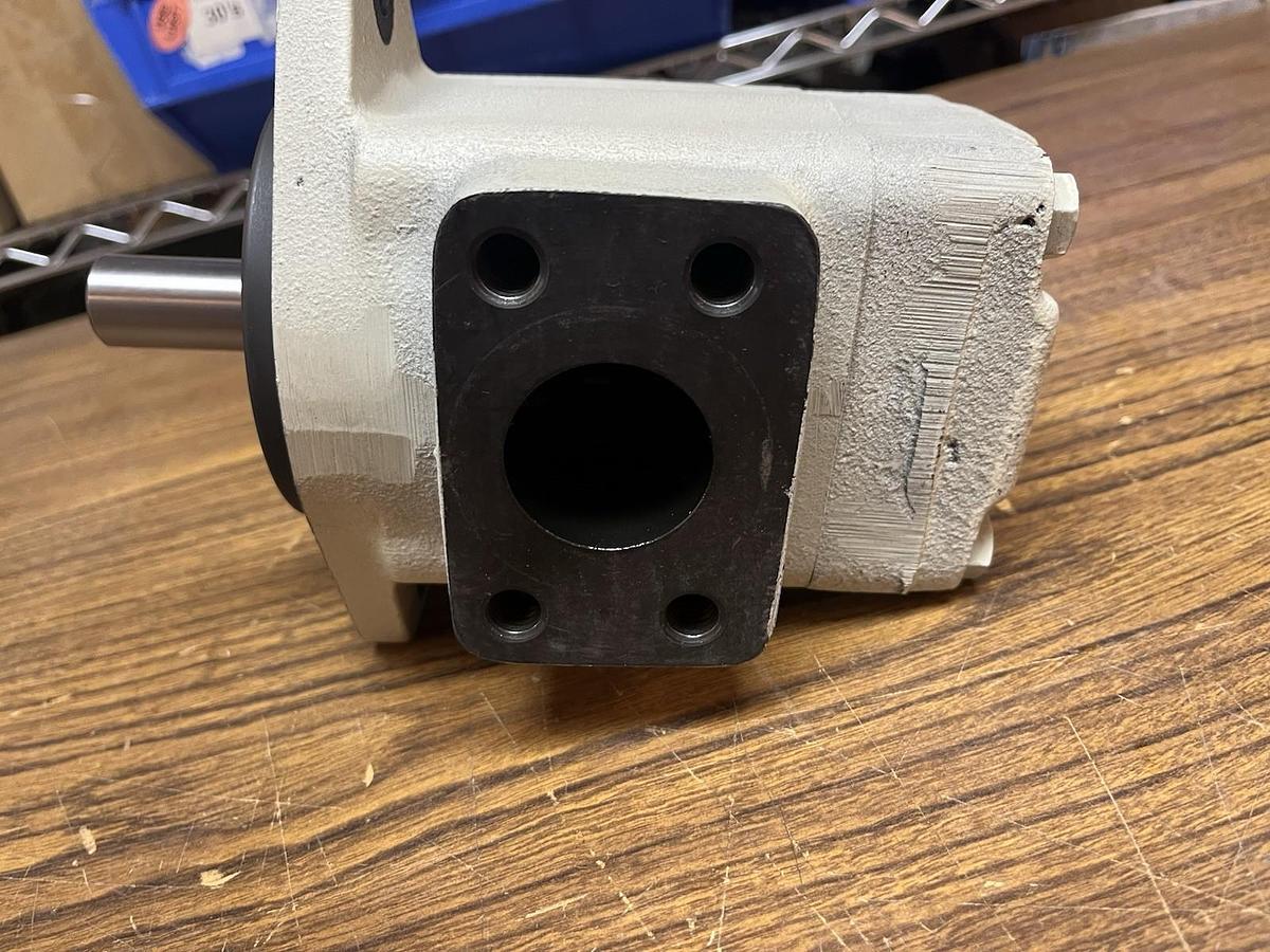 Used REXROTH,PVV1-1X/018RA15UMB-0077,HYDRAULIC PUMP