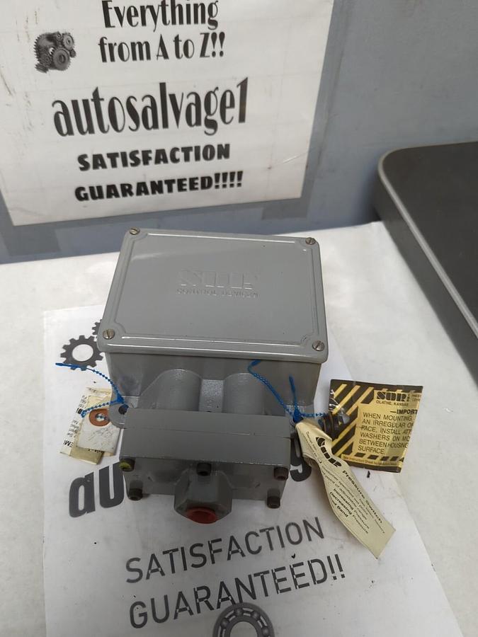SOR,55V1-AA45-N4-B1A,PRESSURE SWITCH 45-550 PSI NOS