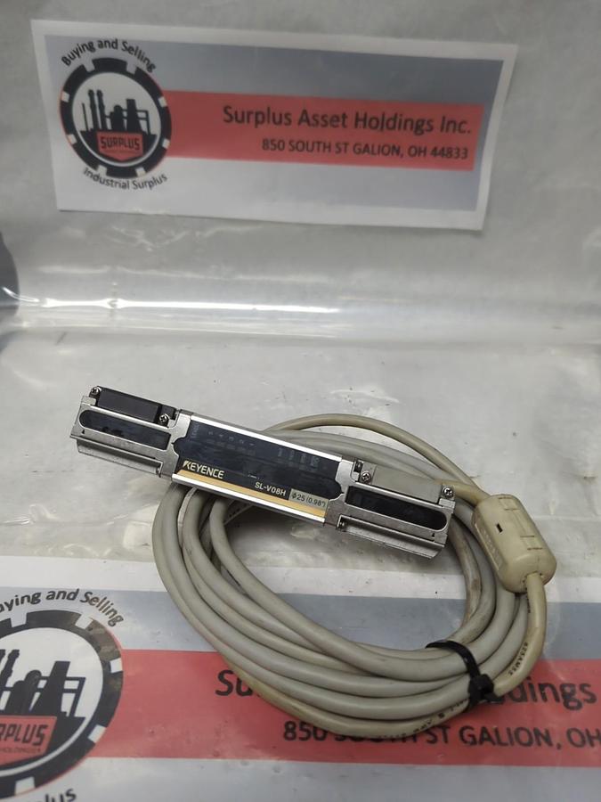 Used KEYENCE,SL-V08H-T,LIGHT CUTAIN TRANSMITTER WITH CABLE 24VDC PRE-OWNED