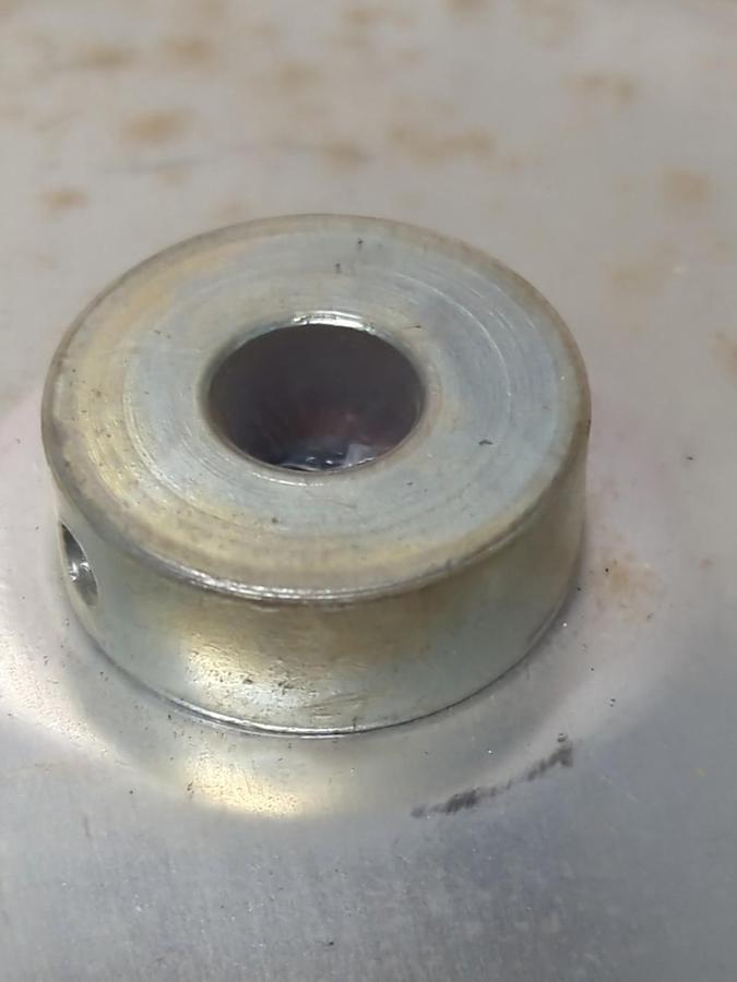 UNIVERSAL ELECTRIC,1281,ALUMINUM RAIN SHEILD 1/2 IN BORE 6-3/4 IN DIA. NOS