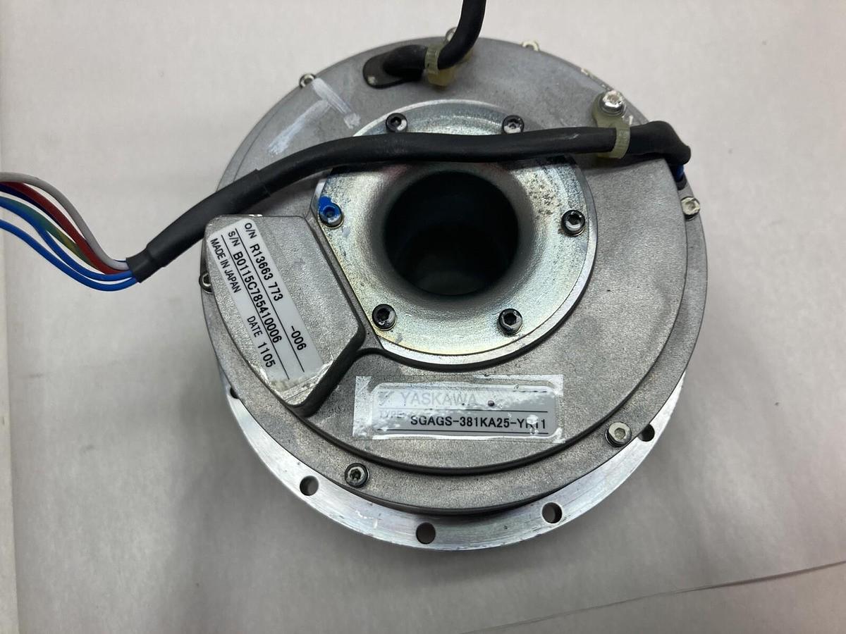 Used Yaskawa,SGAGS-381KA25-YR11,Servo Motor