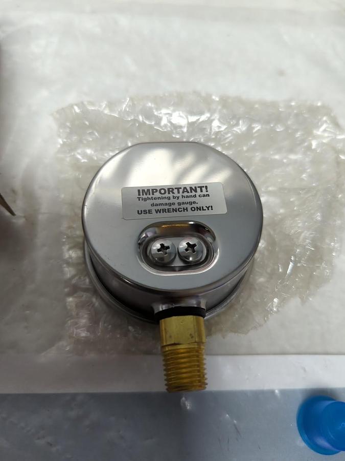 MARSH,0-160/0-1100,GAUGE 2-1/2 IN FACE 1/4 IN NPT BOTTOM CONNECTION NOS