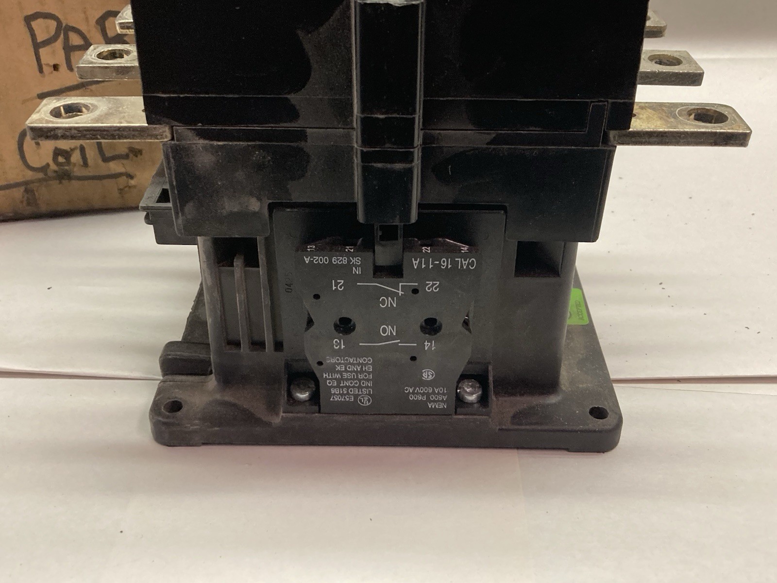 Used ABB,SK825485-AF,Contactor 600VDC 220A EHDB 220 (without Coil)