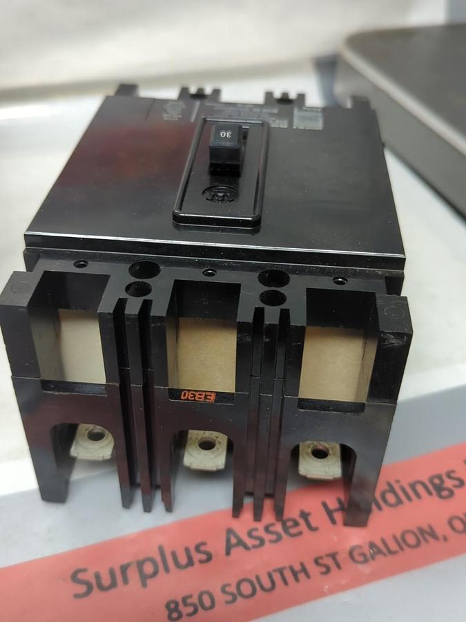 Used WESTINGHOUSE,EB3030,CIRCUIT BREAKER 3-POLE 30 AMP PRE-OWNED
