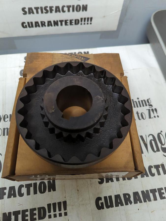 LOVEJOY,36143,8S FLNG 1-5/8 WKW COUPLING FLANGE NOS