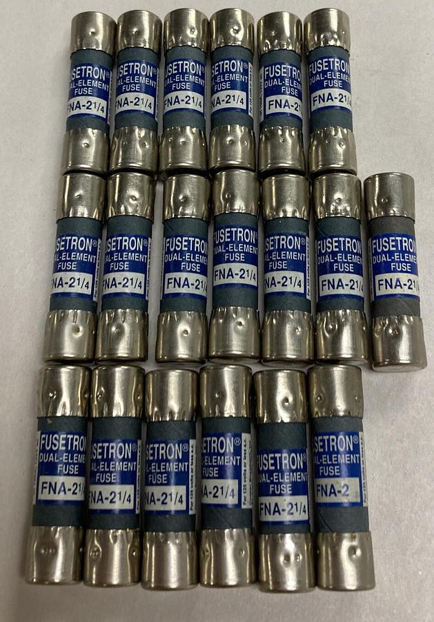 Cooper Bussmann,FNA-2 1/4,Fusetron Fuse Lot Of 19