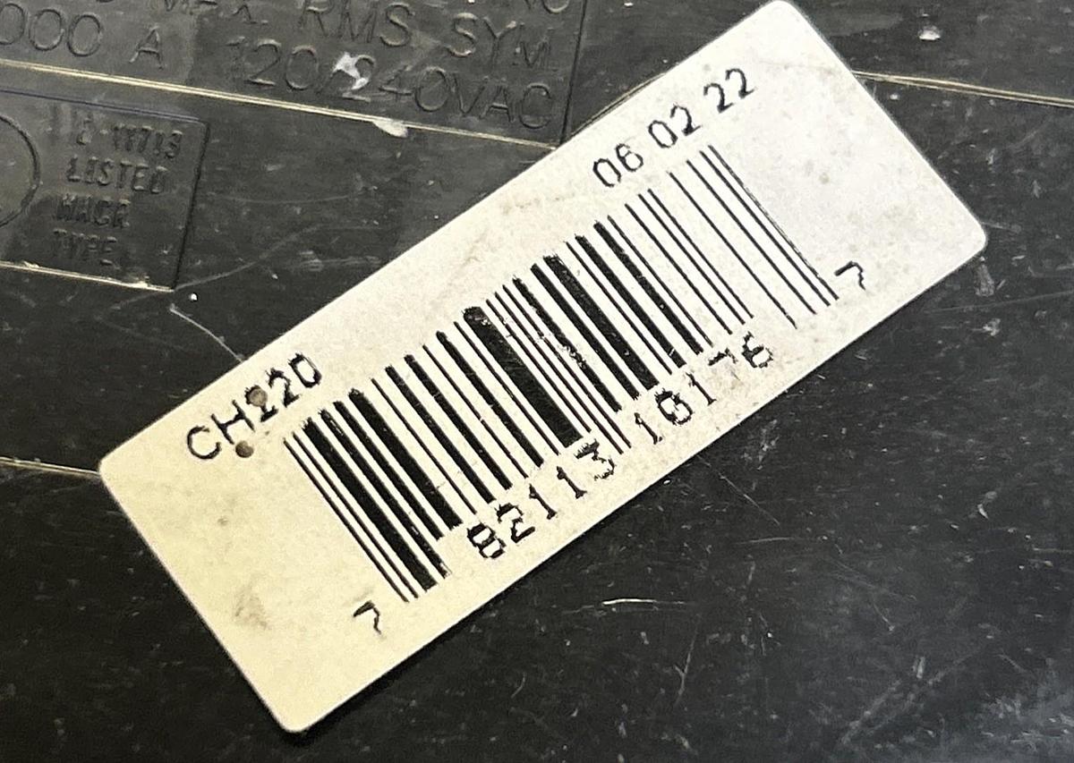 Used CUTLER-HAMMER,CH220,CIRCUIT BREAKER 20A 120/240V 2P LOT OF 2