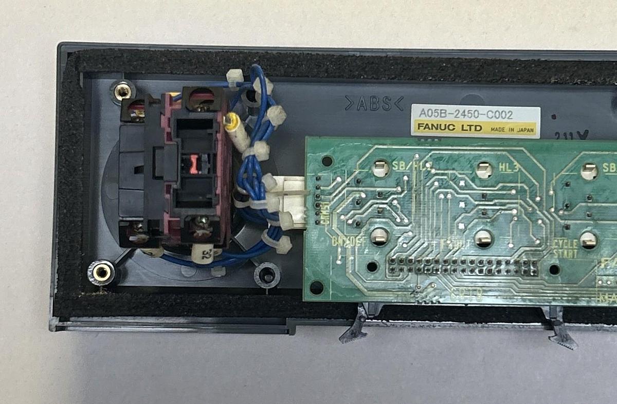 Used FANUC,A05B-2450-C002,OPERATOR CONTROL PANEL