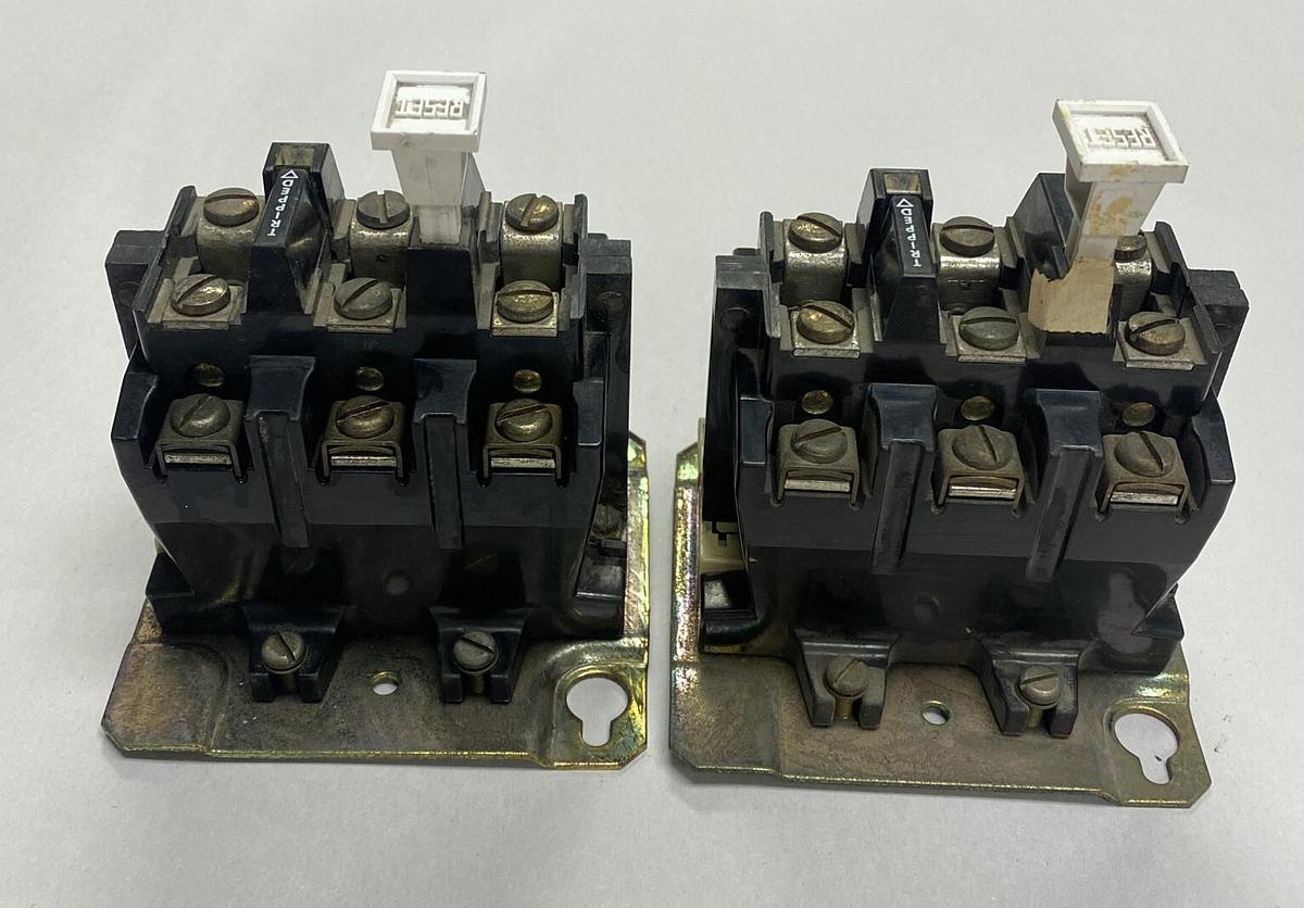 Used Allen-Bradley,592-B0V16,Ser B Relay 120-600V Lot Of 2