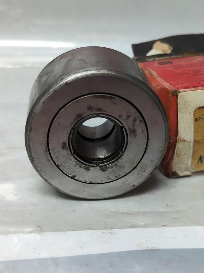 Used MCGILL,CYR 2-1/2,CAM YOKE ROLLER PRE-OWNED