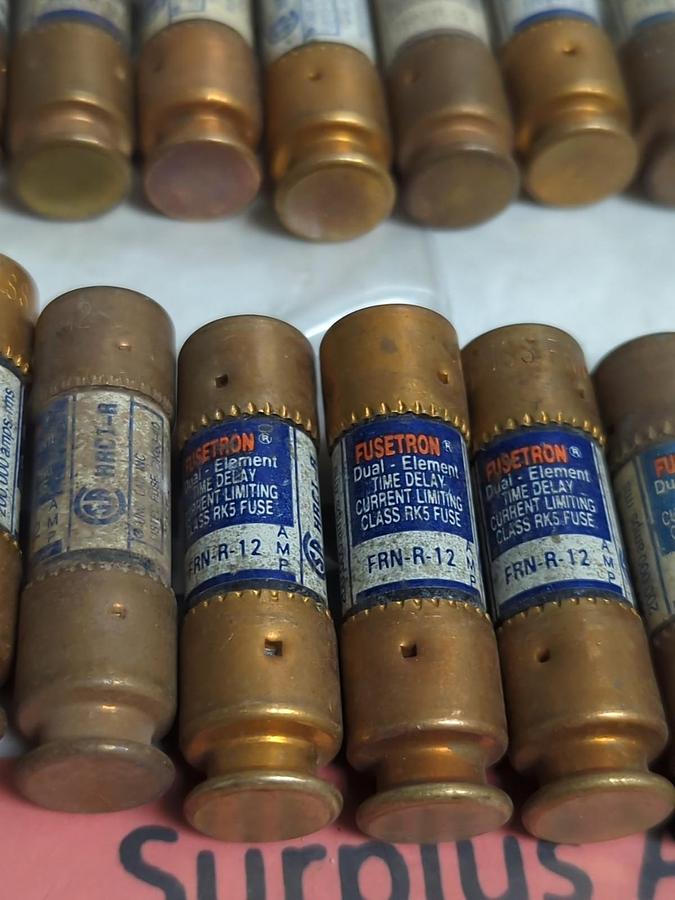 Used COOPER BUSSMANN,FRN-R-12,FUSETRON 12 AMP FUSE LOT OF 18 PRE-OWNED