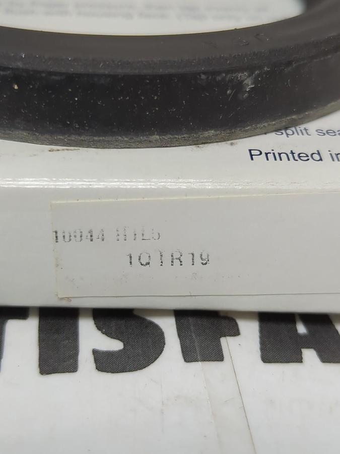 PARKER,1QTR19 10044 H1E5,OIL SEALS LOT OF 3 NOS