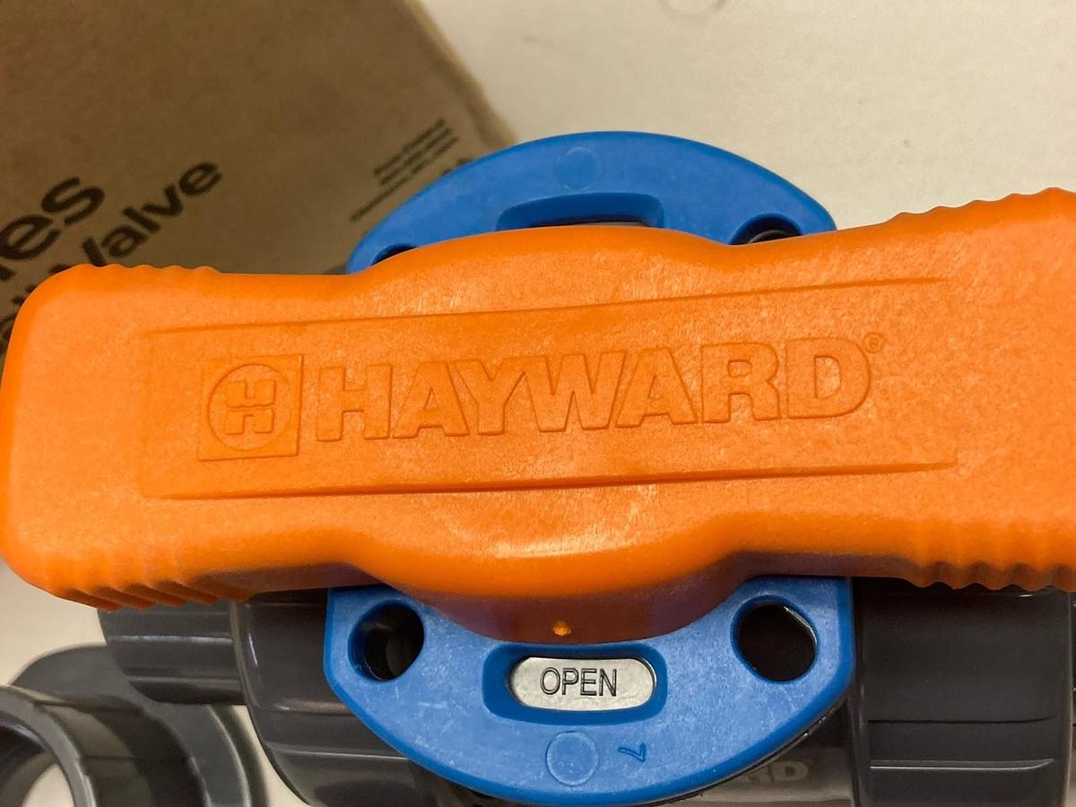 Hayward,TBH1150ASTE0000,Series TBH True Union Ball Valve 1-1/2 Inch