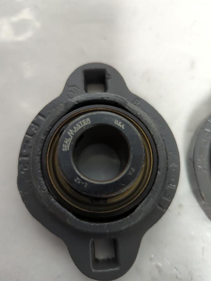 Used SEALMASTER,LFT-12,2-BOLT FLANGE BEARING 3/4 INCH BORE LOT OF 3 PRE-OWNED