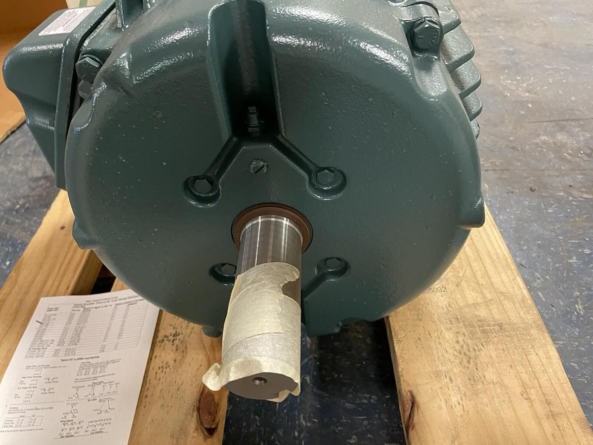 Used BALDOR,ECP2280T-4,SUPER E SEVERE DUTY XEX 5HP MOTOR 880RPM 460V 254T