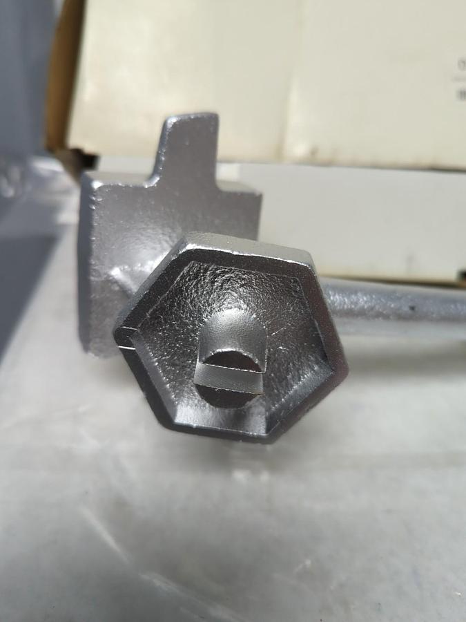 UNBRANDED,09782863,STYLE 3060 UNIVERSAL DRUM PLUG WRENCH NOS